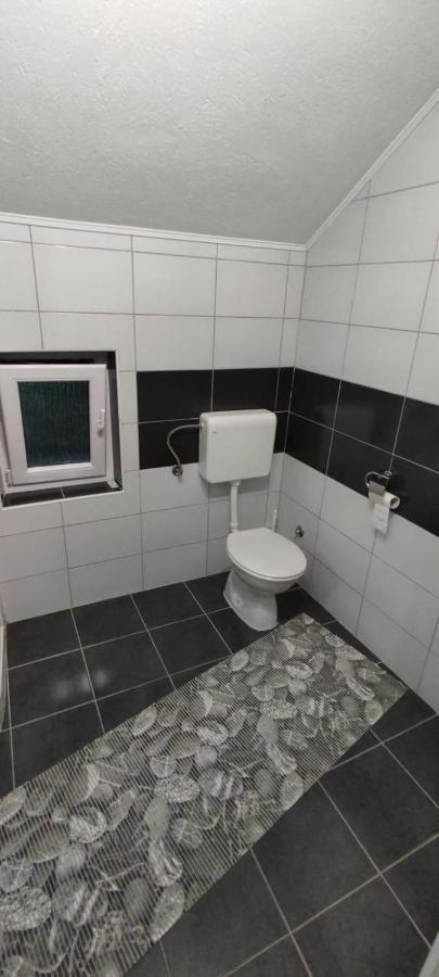 Apartment Gradina Korenica Εξωτερικό φωτογραφία